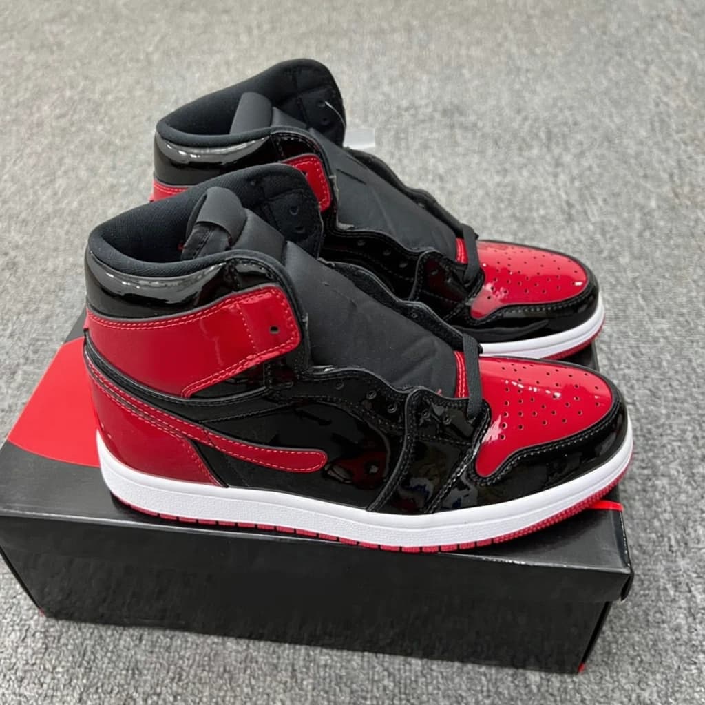 NK AJ 1 High "Bred Patent"